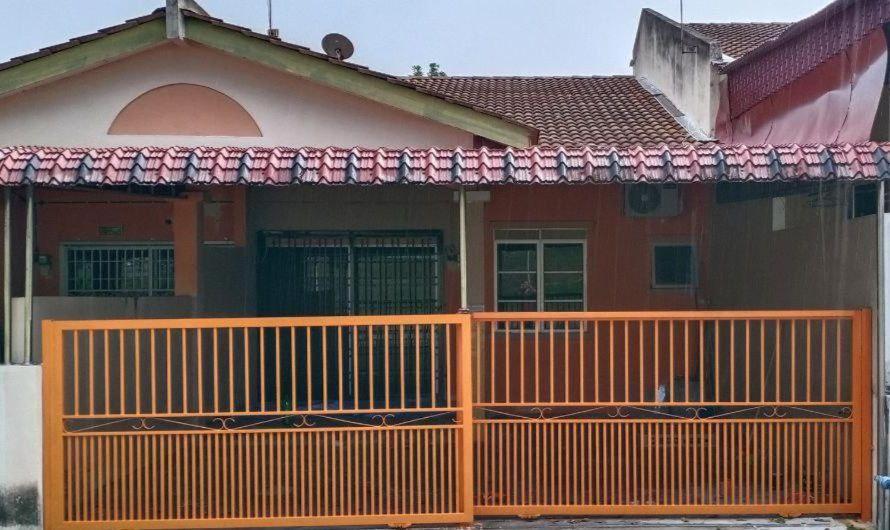 Homestay Ummi Razzin كوالا لكانغسار المظهر الخارجي الصورة